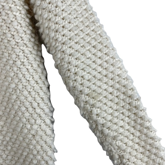 American Eagle Crewneck Sweater Cream Ivory Knit Fluffy Soft Medium - Picture 4 of 11